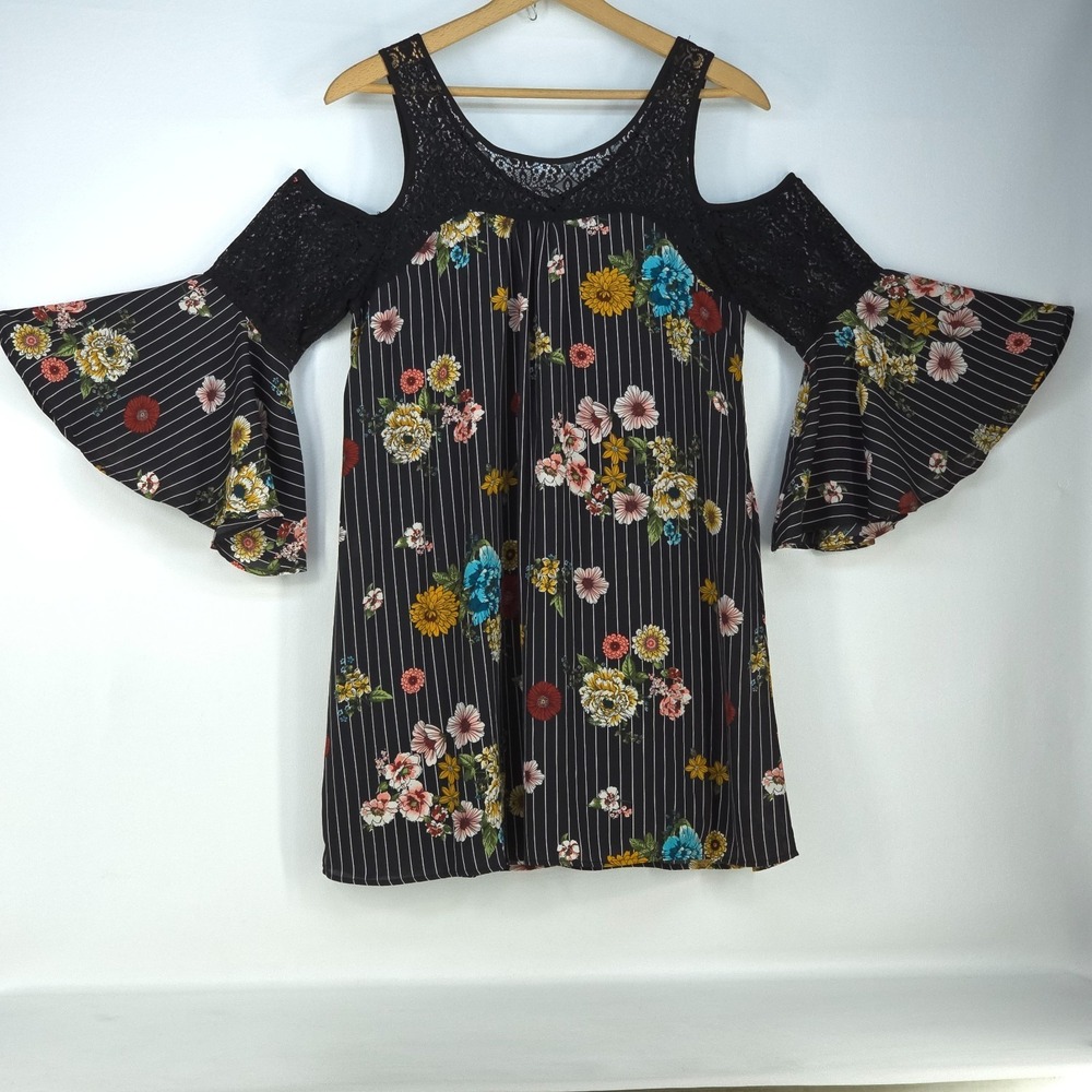 Trixxi Cold Shoulder Lace Floral Tunic XL Bell Sleeve Whimsigoth Dark Fairy Cute
